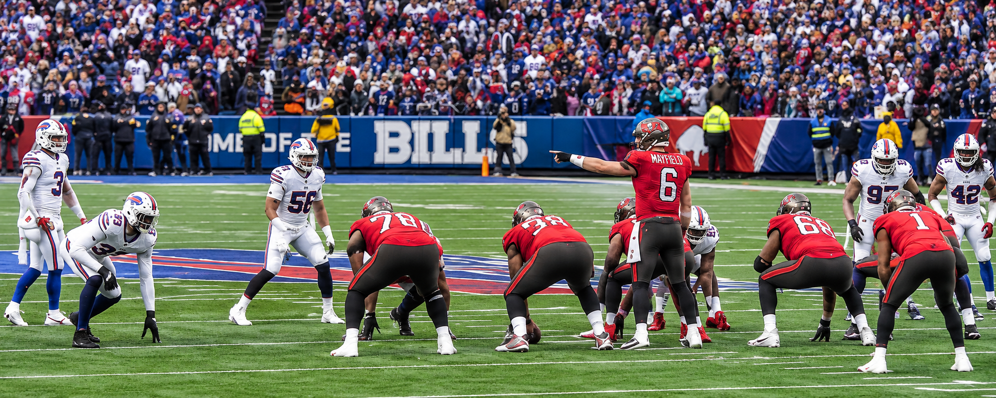 Baker Mayfield and the Tampa Bay Buccaneers offense at the line of scrimmage against Buffalo